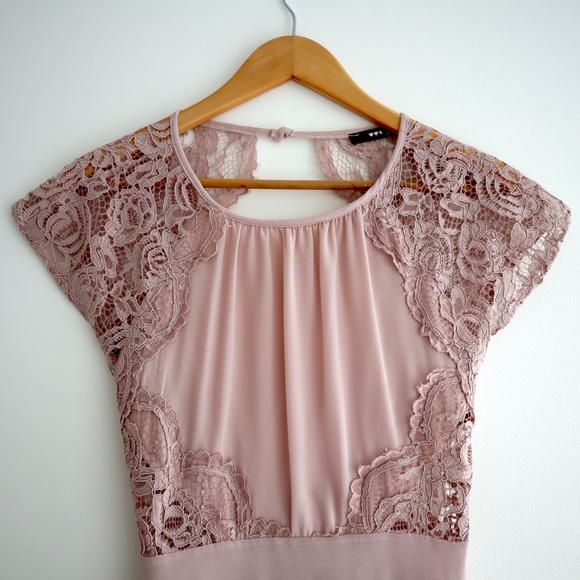 TFNC Bridesmaid Open Back Lace Maxi - Mink… - Picture 5 of 10